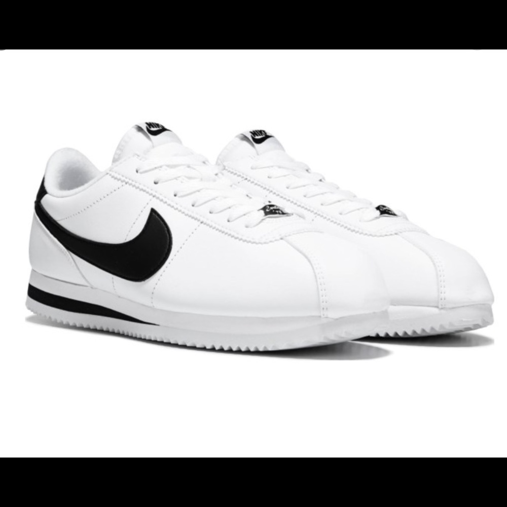 Nike’s Men’s Cortez Basic Leather Retro Sneakers